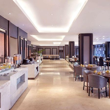 Grand Mercure Solo Baru Екстер'єр фото