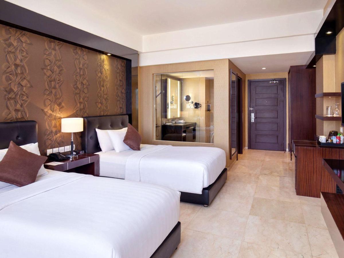 Grand Mercure Solo Baru Екстер'єр фото