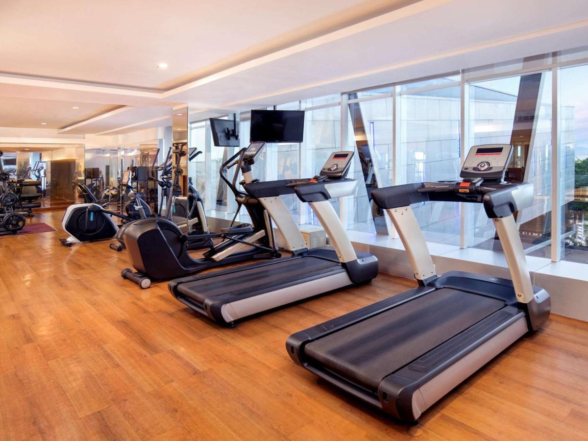 Grand Mercure Solo Baru Екстер'єр фото
