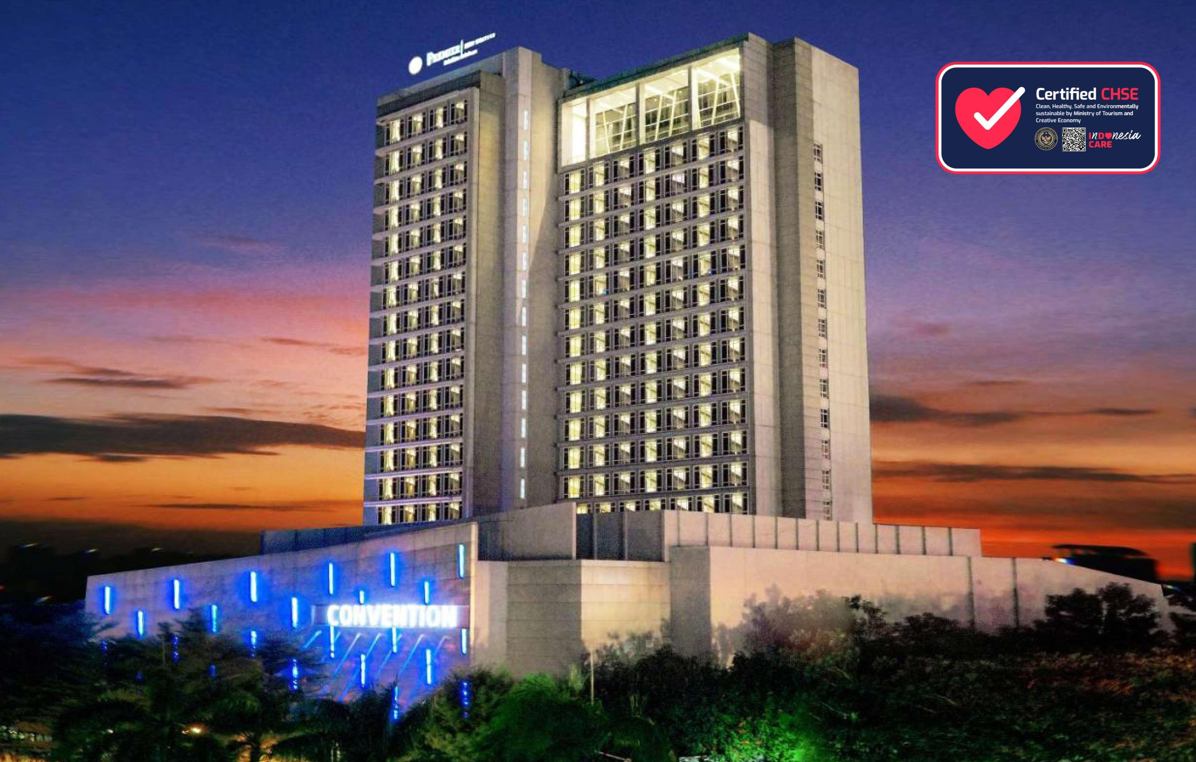 Grand Mercure Solo Baru Екстер'єр фото