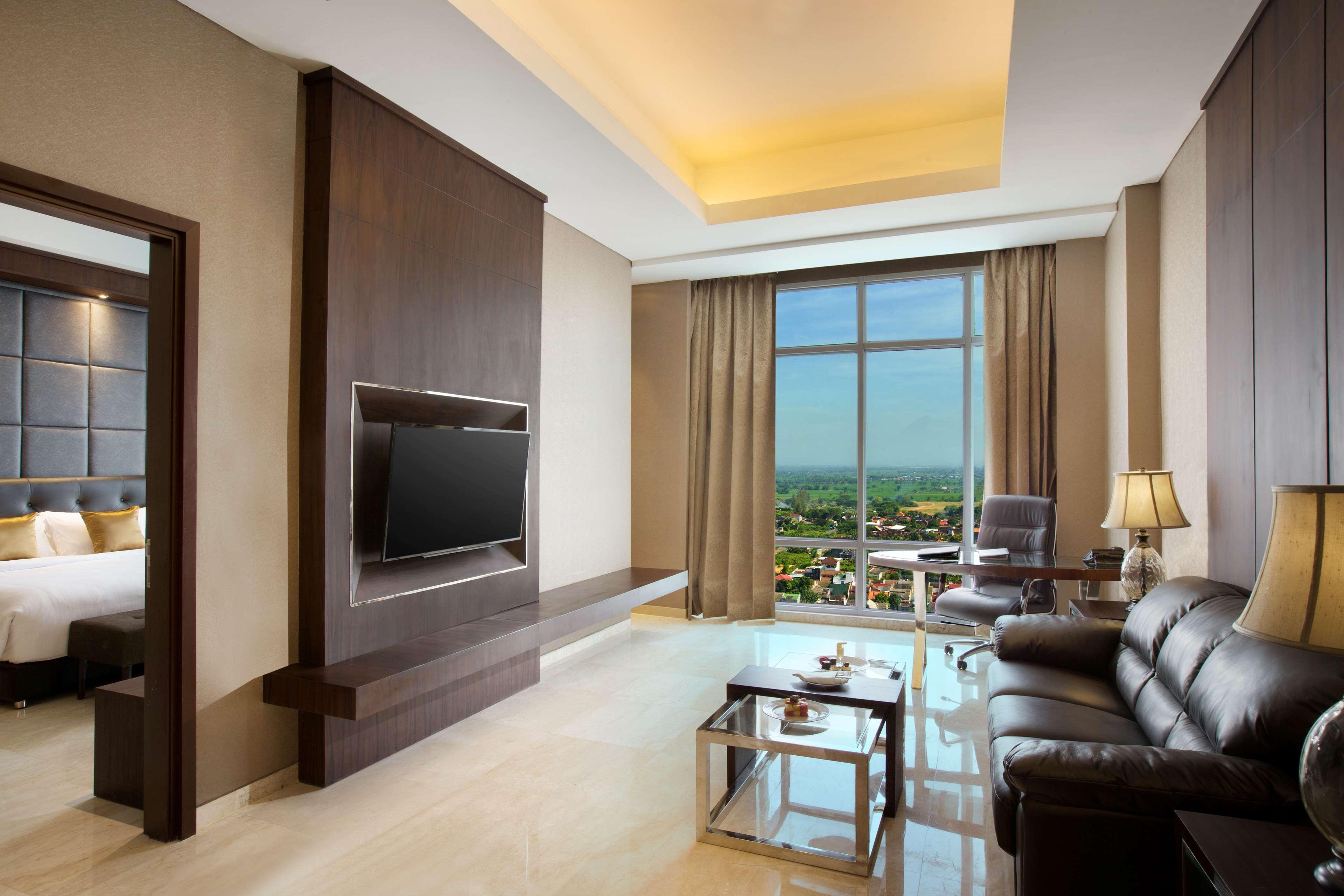 Grand Mercure Solo Baru Екстер'єр фото