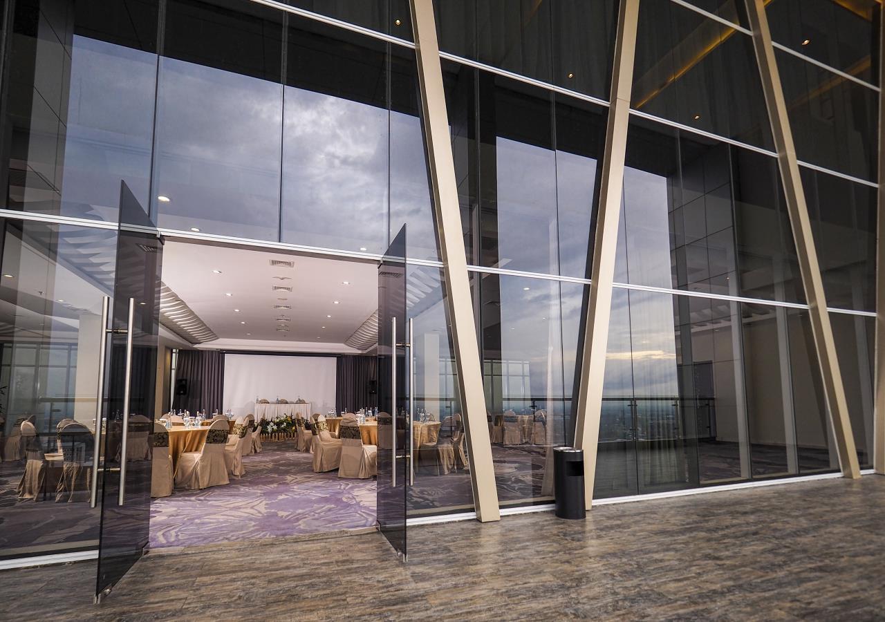 Grand Mercure Solo Baru Екстер'єр фото