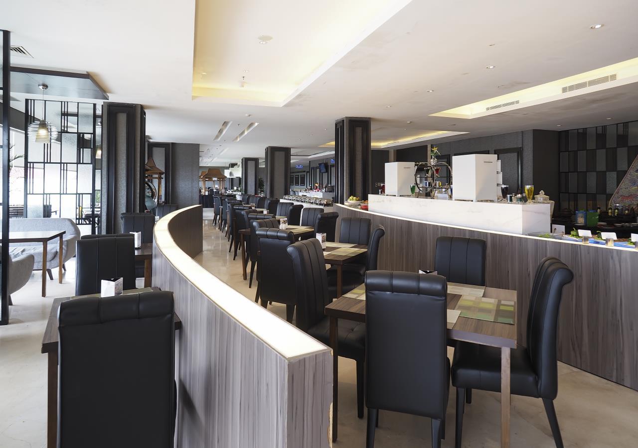 Grand Mercure Solo Baru Екстер'єр фото