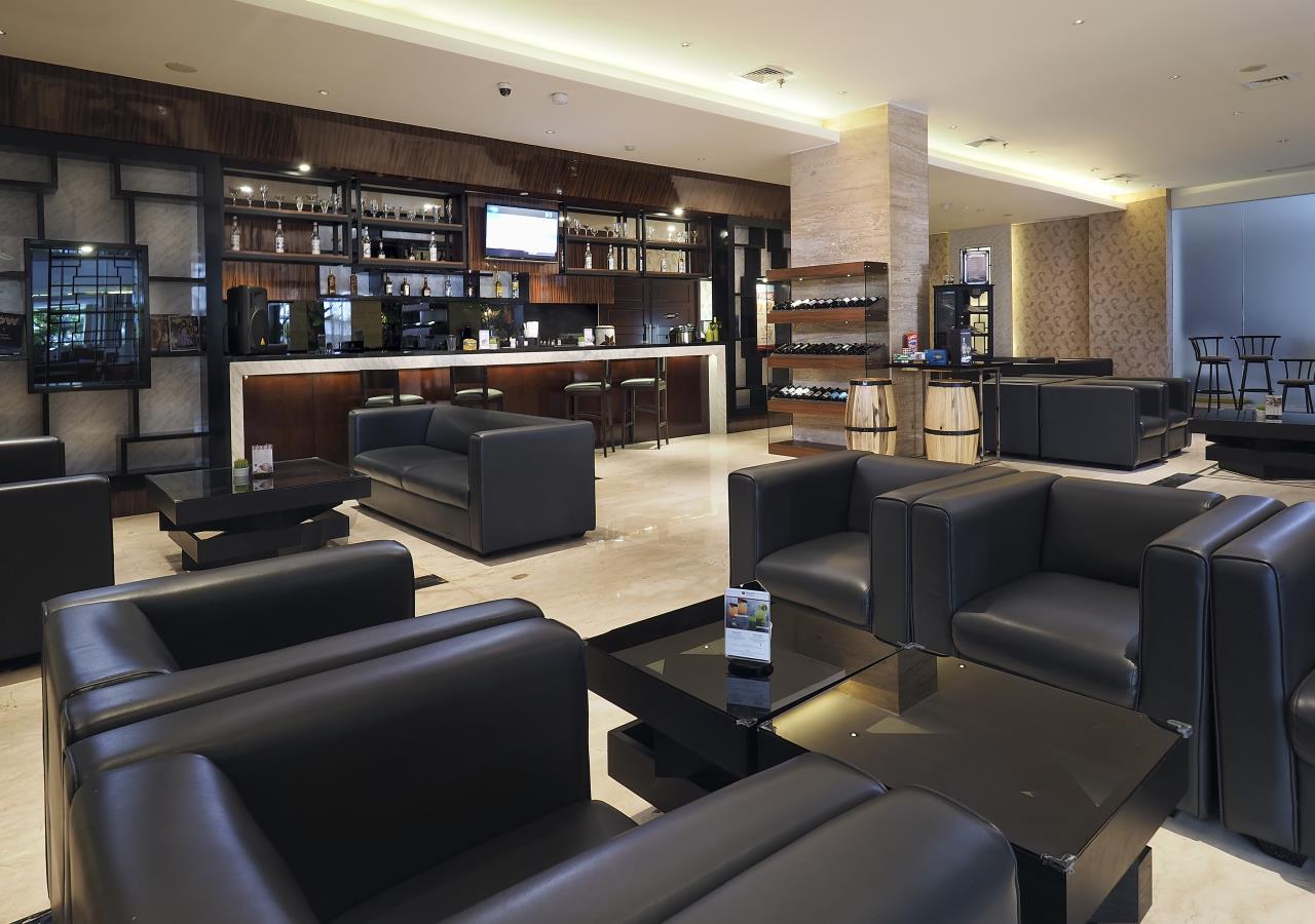 Grand Mercure Solo Baru Екстер'єр фото